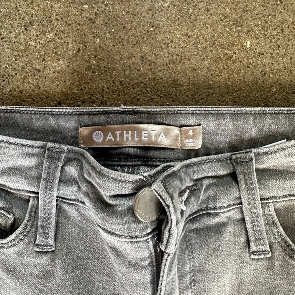 Athleta Sculptek Skinny Jean in Quartz Wash Size 4 Denim Athleisure Hiking - Picture 7 of 8